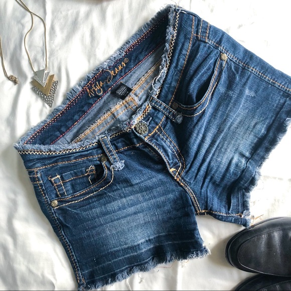 Distressed Jean Shorts - Picture 2 of 5